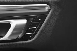 Porsche Macan – thumbnail 35
