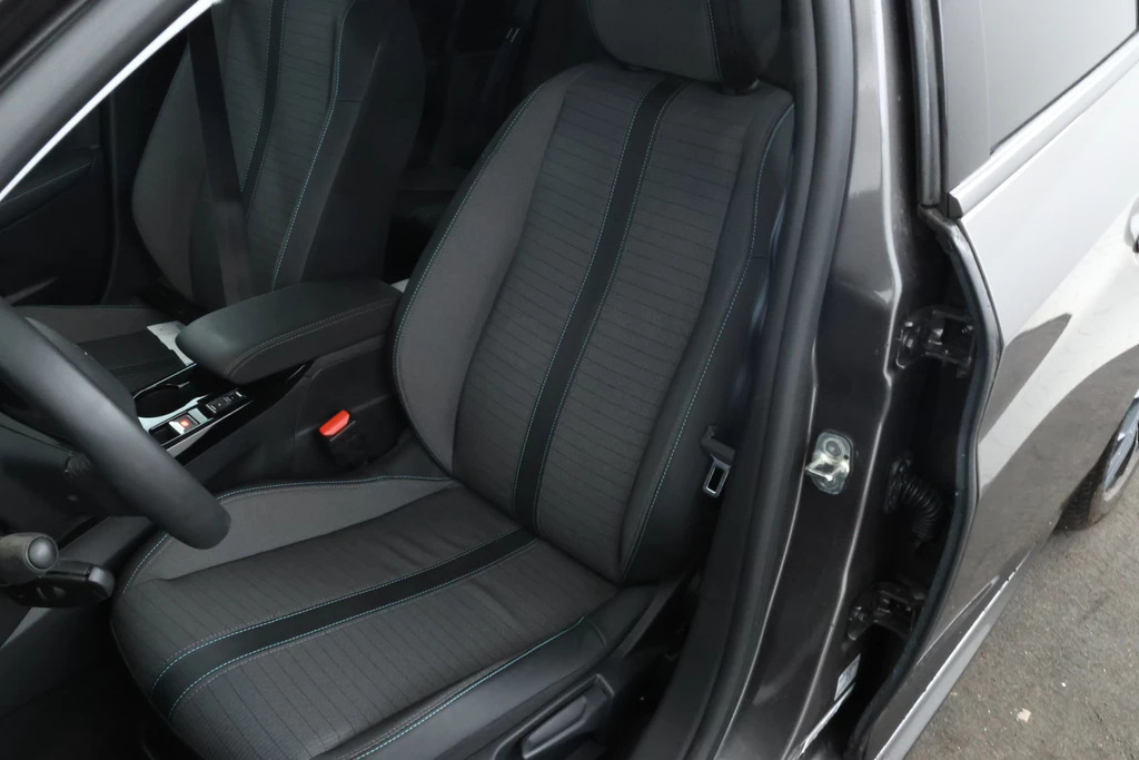 Peugeot 208 – foto 12