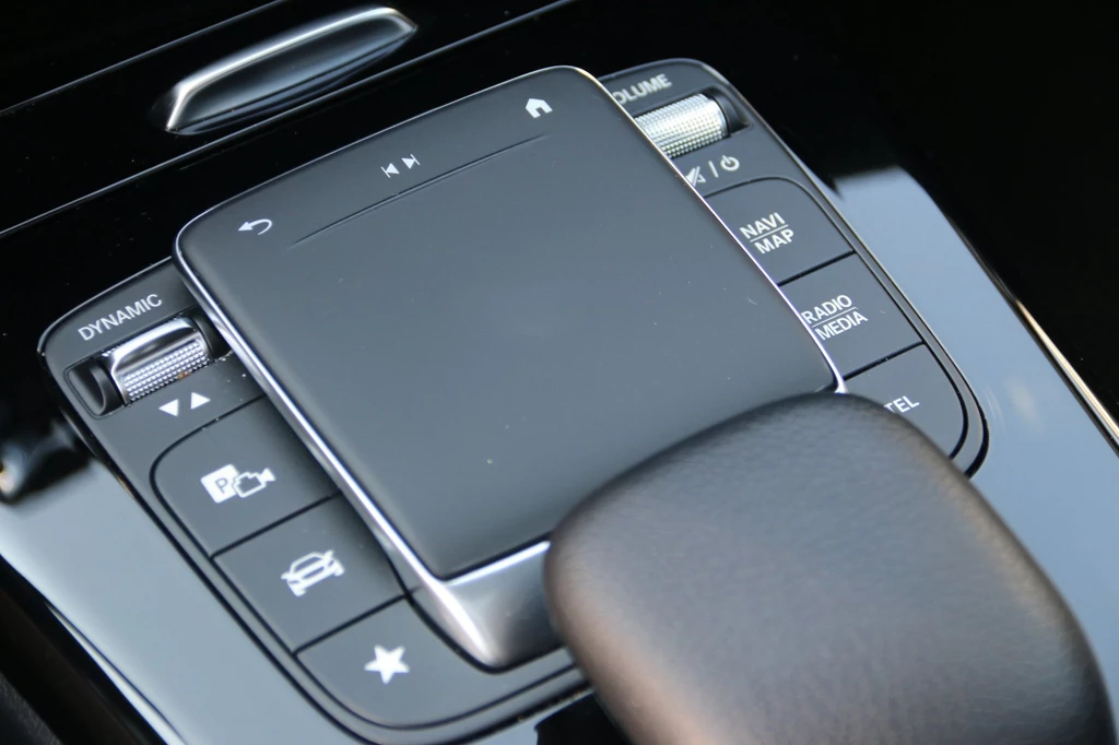 Mercedes-Benz CLA – foto 17