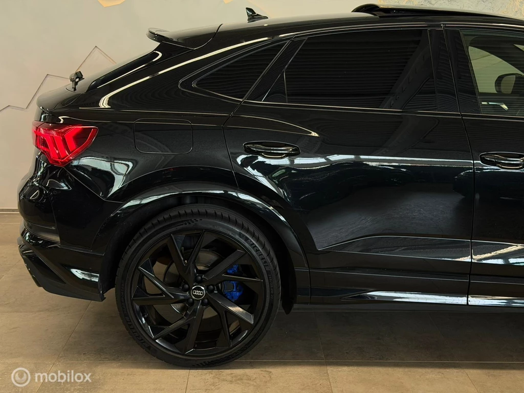 Audi RSQ3 – foto 14