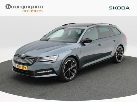 Škoda Superb 1.4 TSi 218 Pk iV Sportline Business | Panoramadak | Adaptive Cruise | Stuur/Stoel Verwarming | CarPlay | 19 Inch | 89.796 Km !!