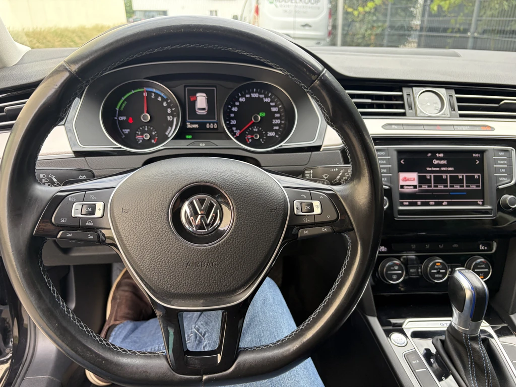 Volkswagen Passat – foto 21