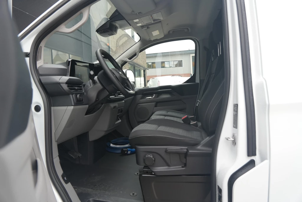Ford E-Transit Custom – foto 15