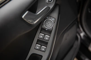 Ford Fiesta – thumbnail 23