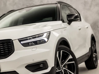 Volvo XC40 – thumbnail 2
