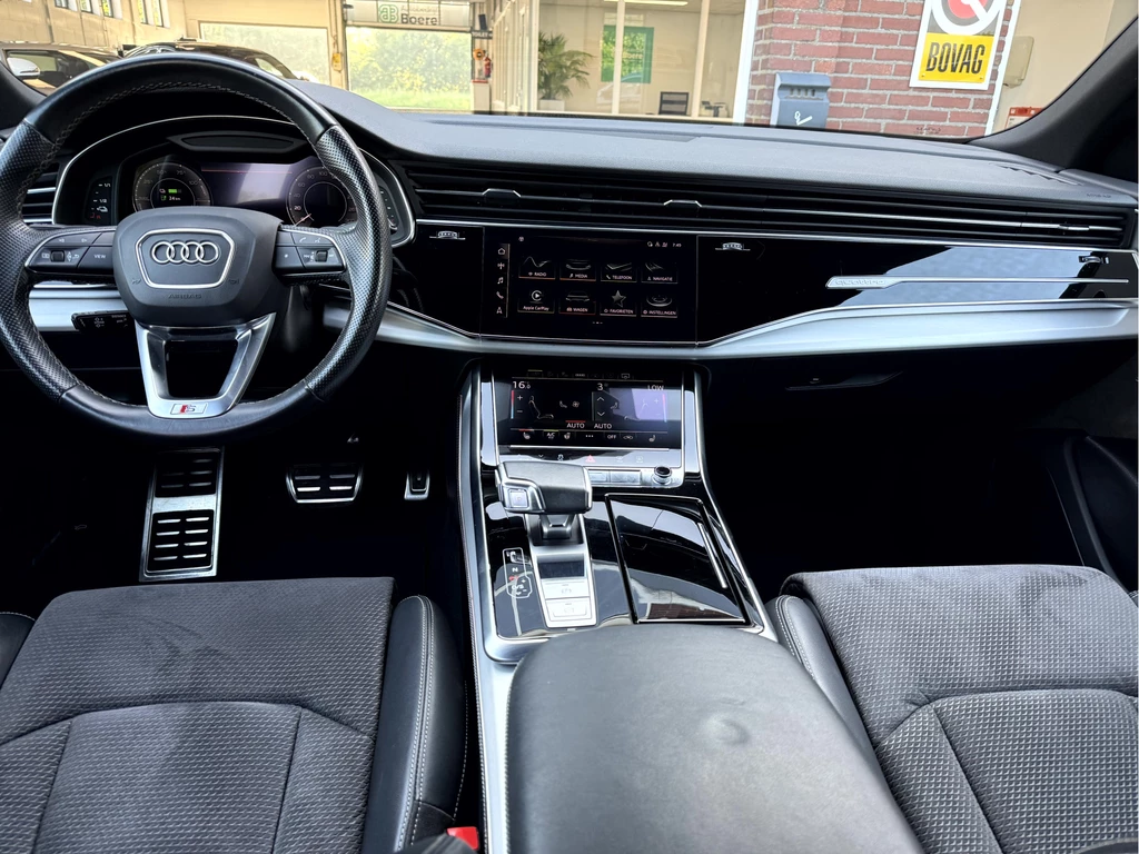 Audi Q8 – foto 10