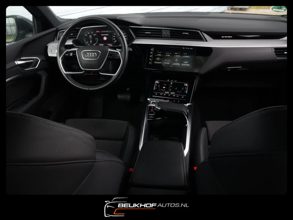 Audi e-tron – foto 26