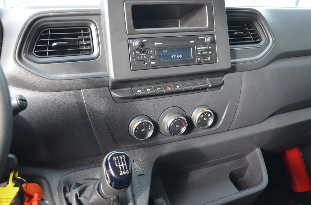 Nissan NV400 – foto 9