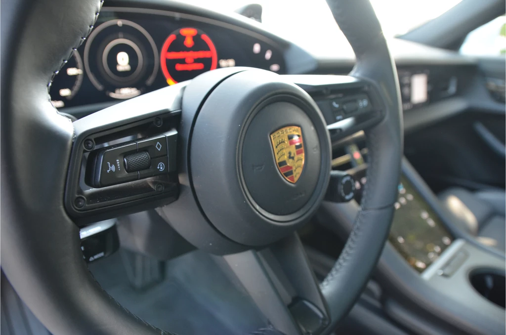 Porsche Taycan – foto 19