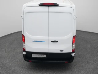 Ford E-Transit – thumbnail 11