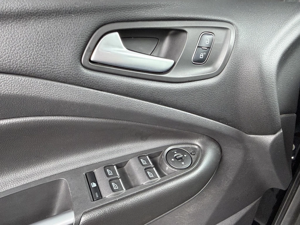 Ford Kuga – foto 26