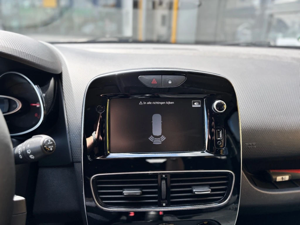 Renault Clio – foto 18