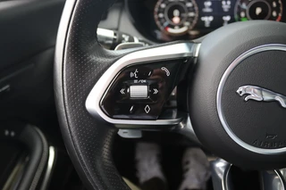 Jaguar E-PACE – thumbnail 39