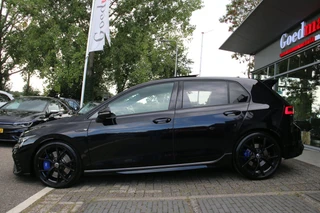 Volkswagen Golf – thumbnail 2