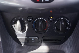Ford Transit Connect – thumbnail 29