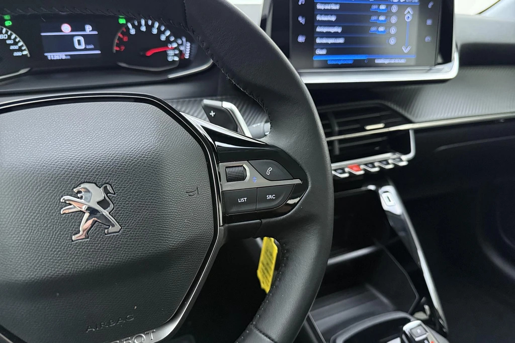 Peugeot 208 – foto 26