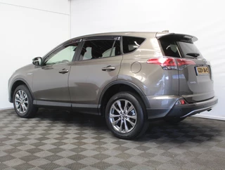 Toyota RAV4 – thumbnail 3