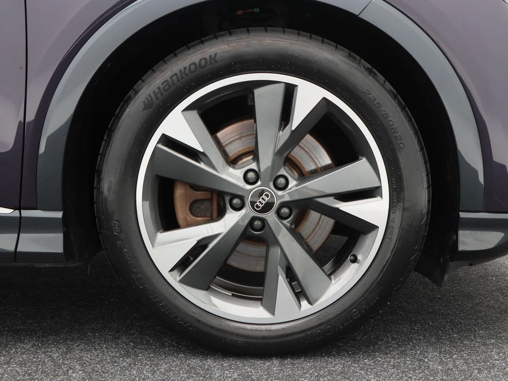 Audi Q4 e-tron – foto 14