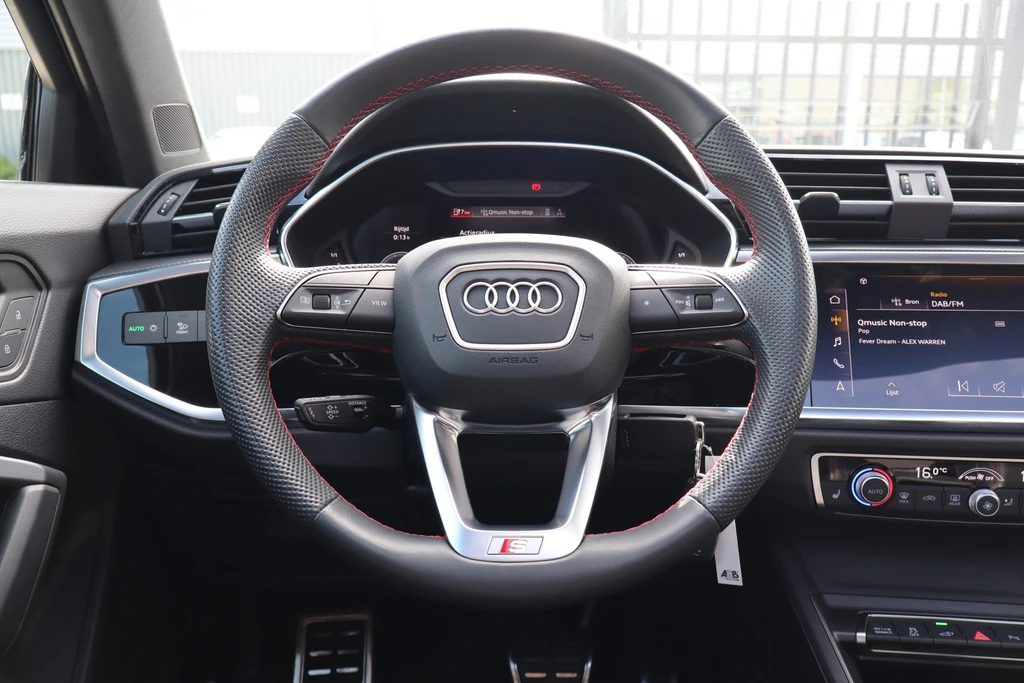 Audi Q3 – foto 15