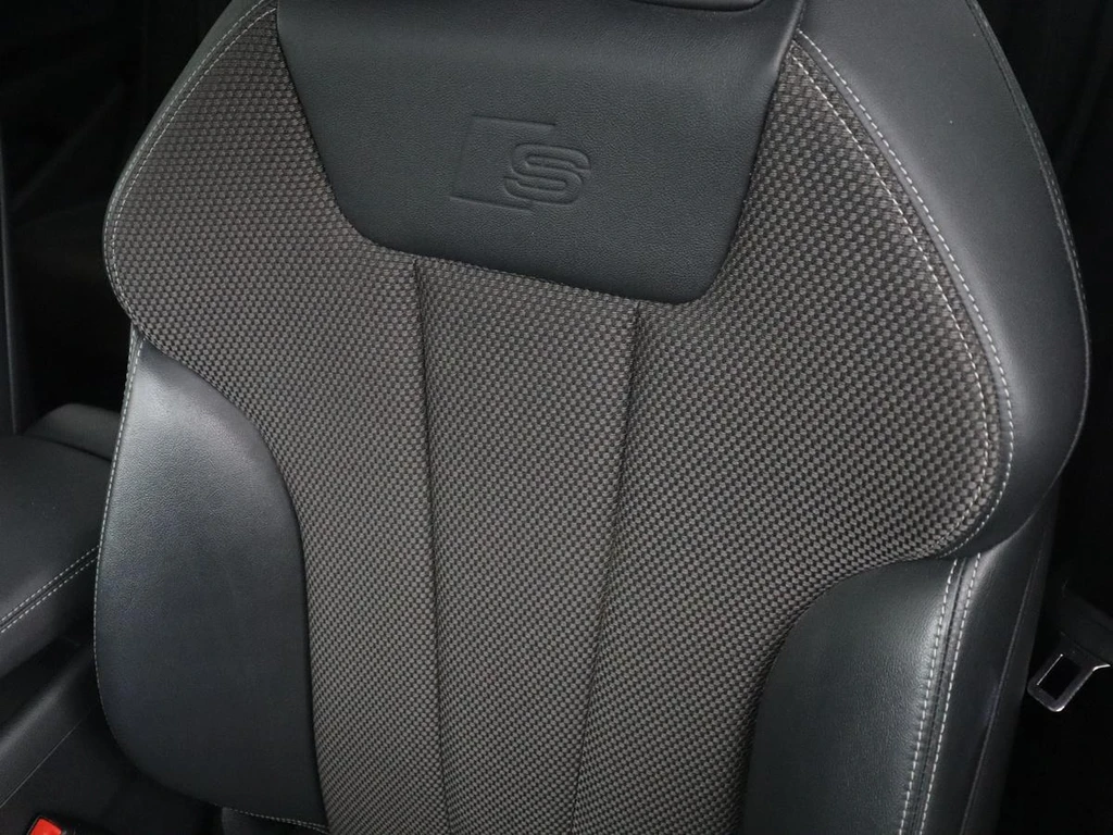 Audi A4 – foto 8