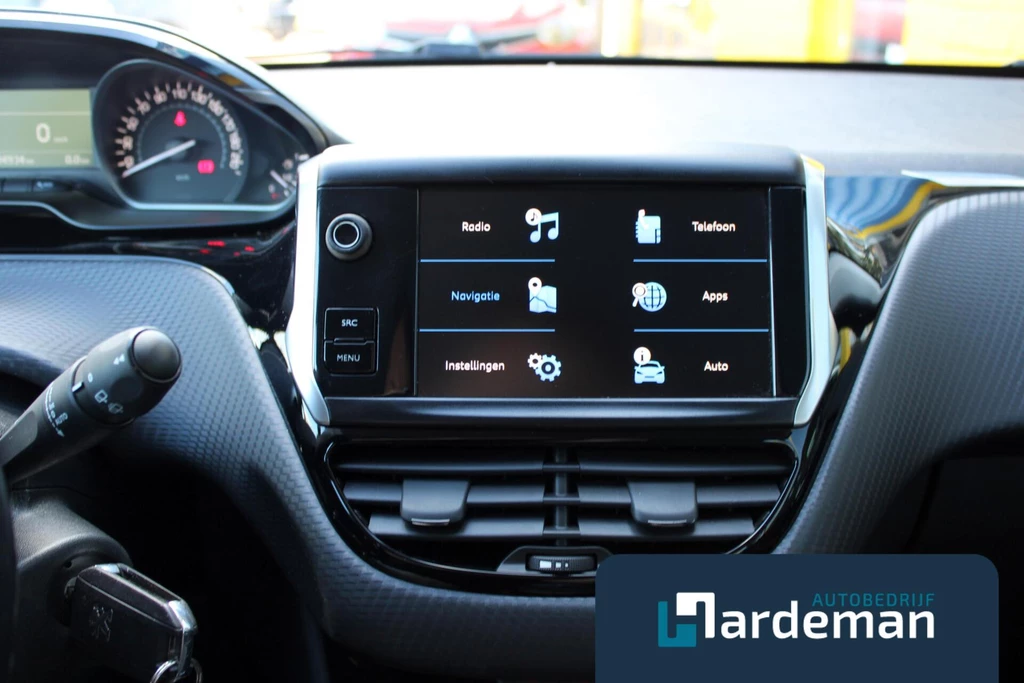 Peugeot 208 – foto 16