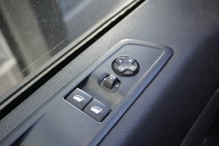 Opel Vivaro – thumbnail 21
