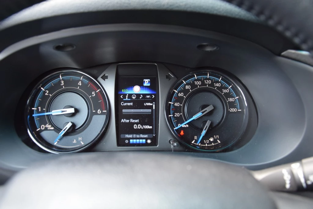 Toyota Hilux – foto 15