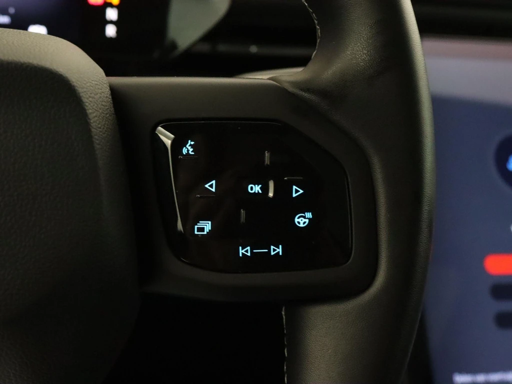 Ford Explorer – foto 28