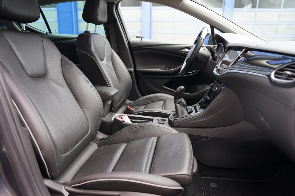 Opel Astra – foto 15