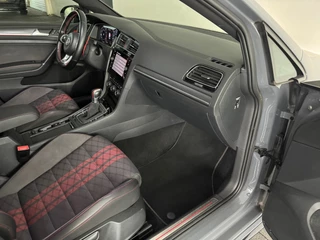 Volkswagen Golf – thumbnail 36