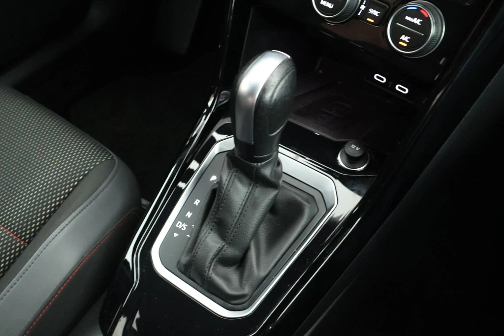 Volkswagen T-Roc – foto 33