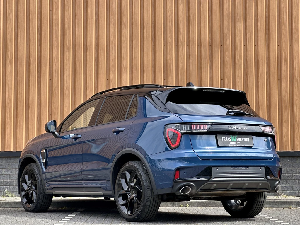 Lynk & Co 01 – foto 3