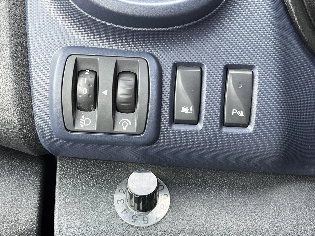 Opel Vivaro – foto 35