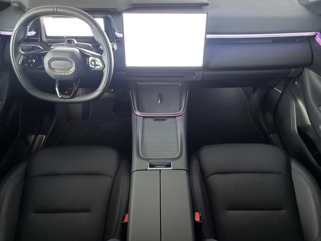 Lynk & Co 08 – foto 15