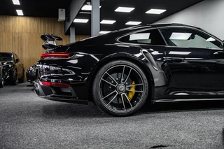 Porsche 911 – thumbnail 10