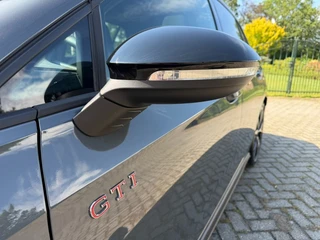 Volkswagen Golf – thumbnail 10
