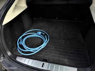 Tesla Model X – thumbnail 25
