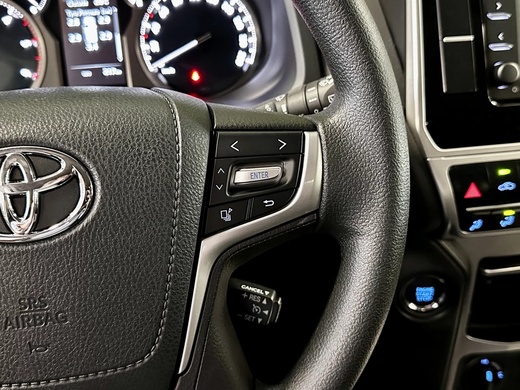 Toyota Land Cruiser – foto 11