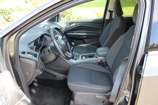 Ford Kuga – thumbnail 12