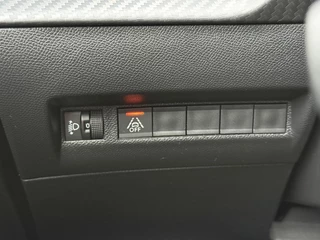 Peugeot 208 – thumbnail 26