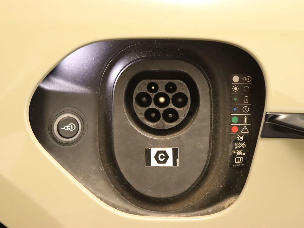Porsche Taycan – foto 36