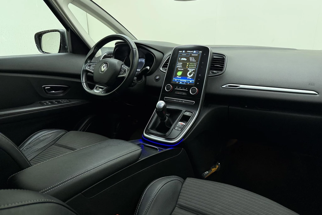 Renault Scénic – foto 16
