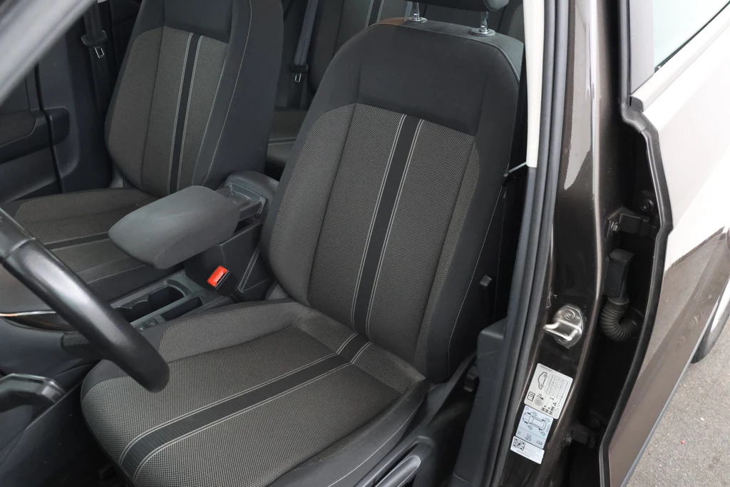 Volkswagen T-Roc – foto 13