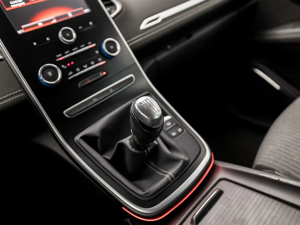 Renault Scénic – foto 12