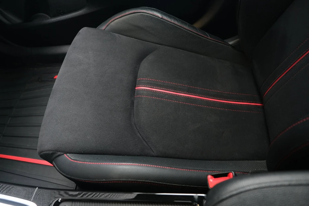 Kia ProCeed – foto 30