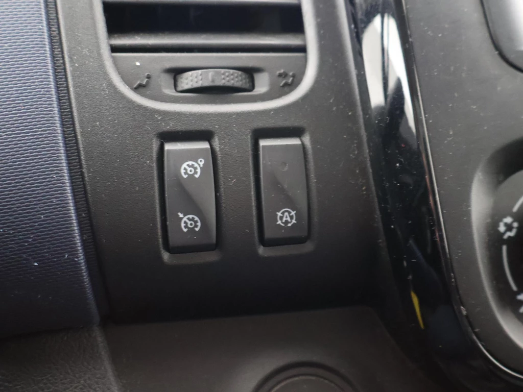 Opel Vivaro – foto 27