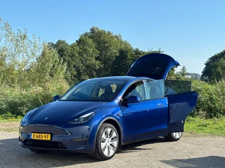 Tesla Model Y – thumbnail 2