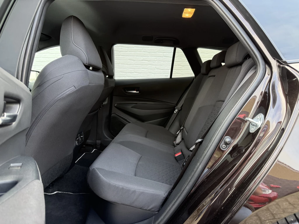 Toyota Corolla Touring Sports – foto 29
