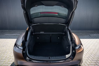 Porsche Taycan – thumbnail 10