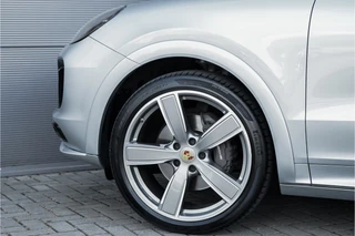 Porsche Cayenne – thumbnail 21